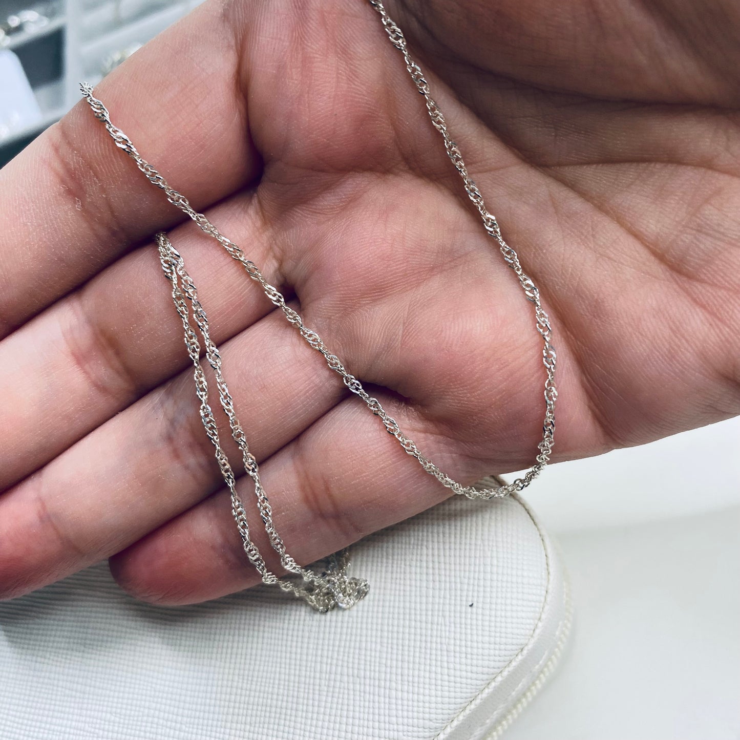 Corrente Singapura - Elara