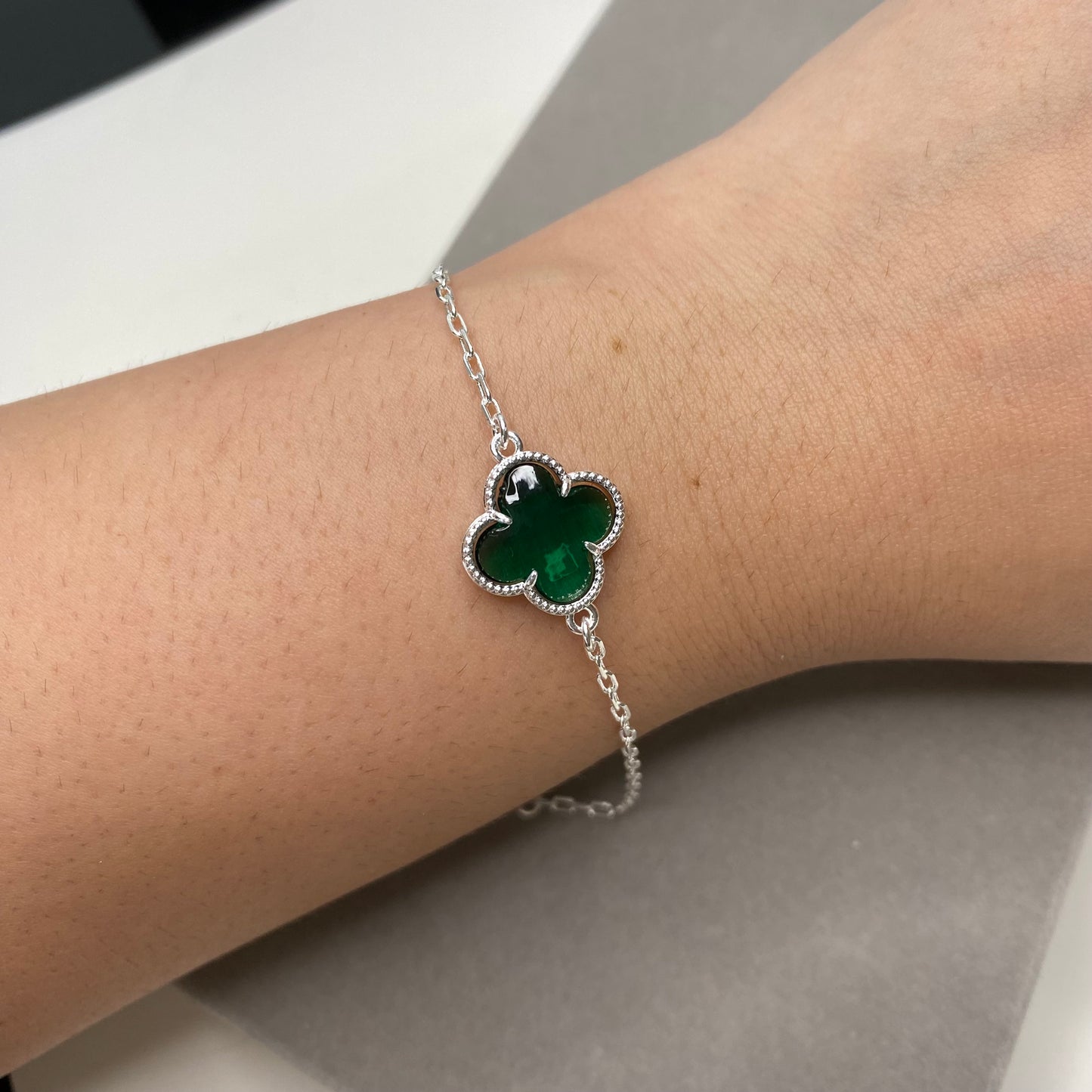 Pulseira trevo - verde (Virgínia)