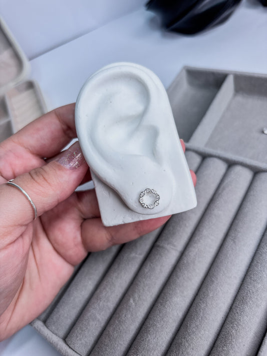 Brinco Halo — Brinco Círculo de Brilho em Prata