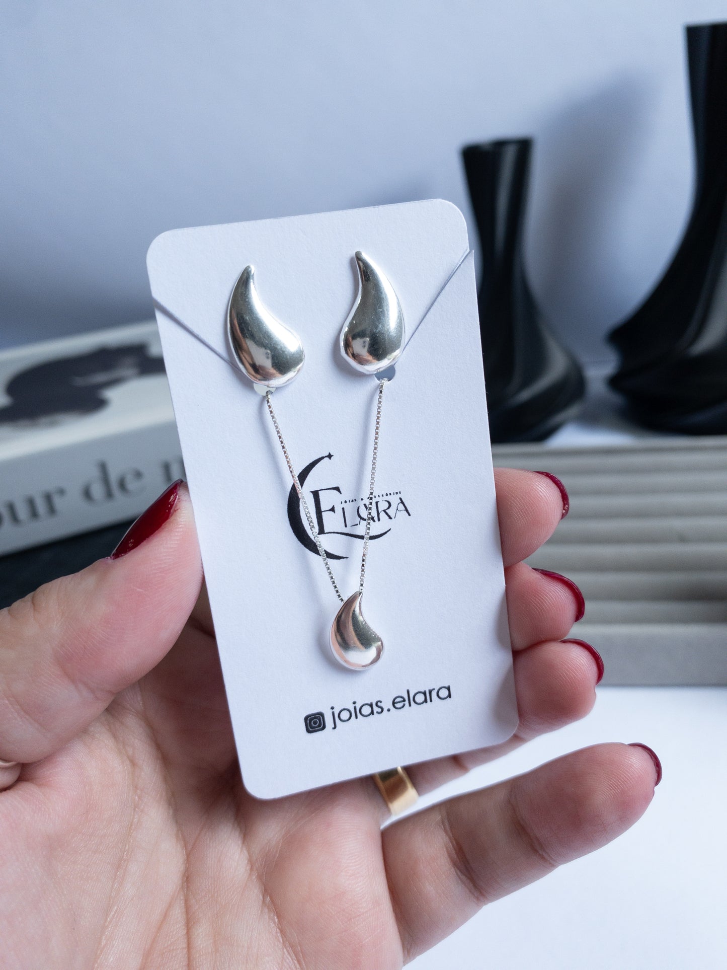 Conjunto Gota Essence — Elegância Fluida em Prata