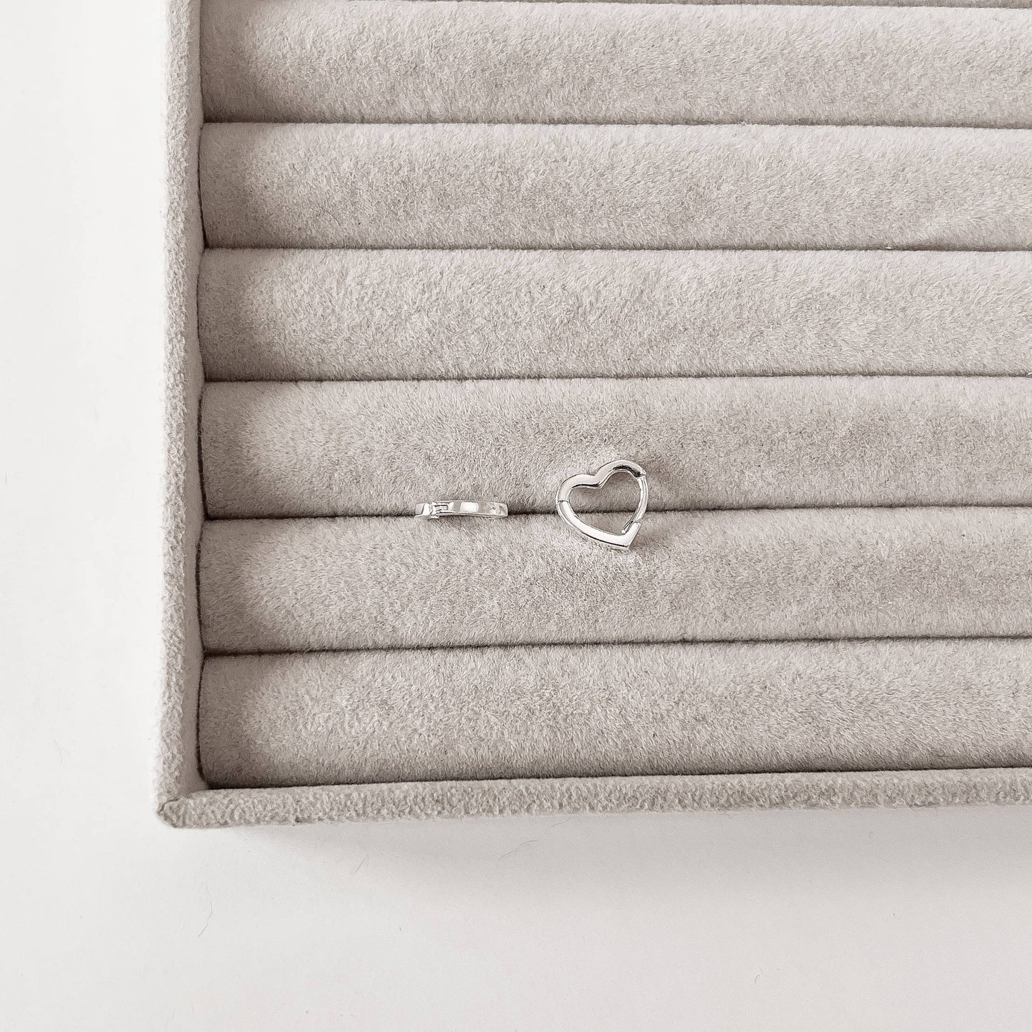 Argola Click Coração 11mm - Elara