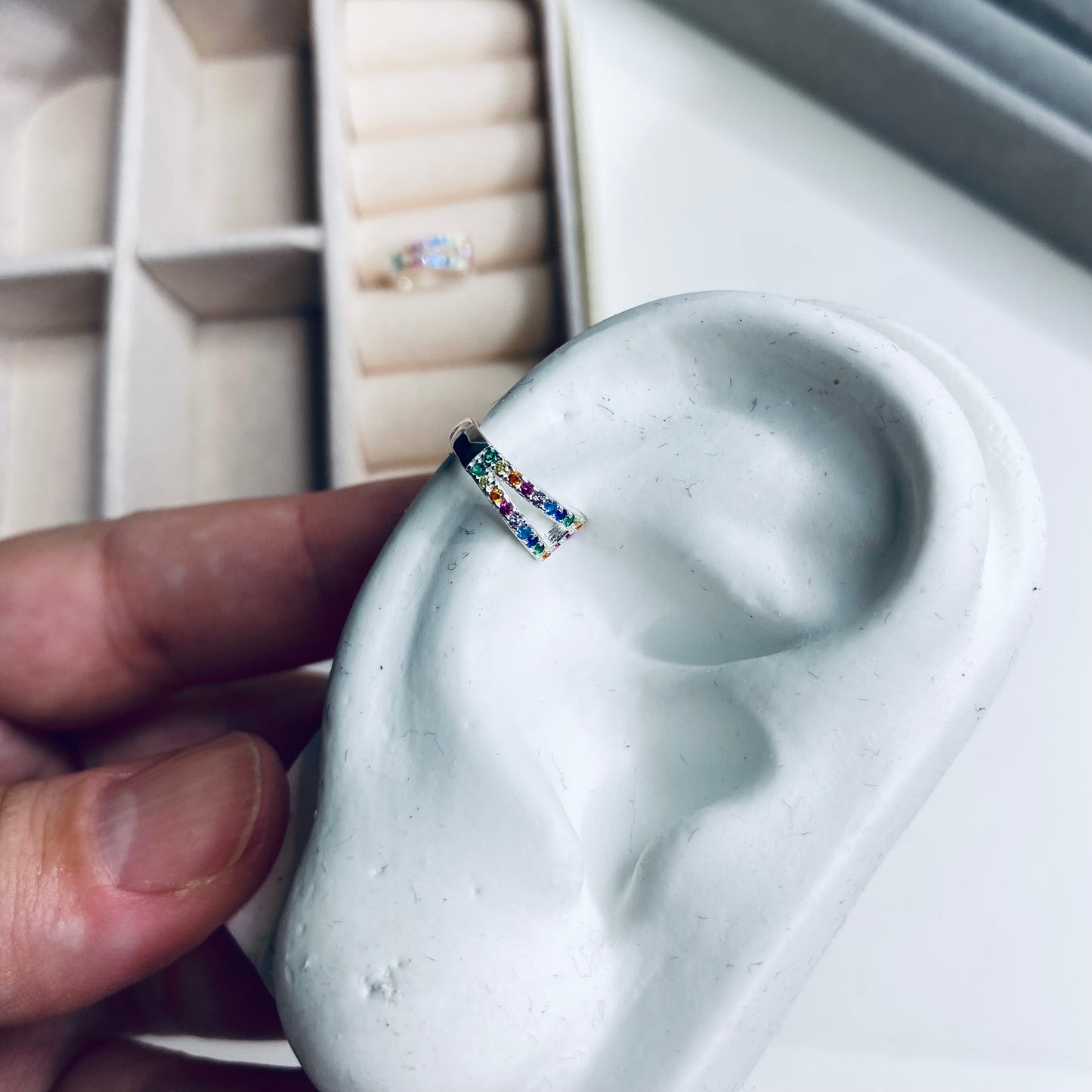 Piercing Fake - zircônias coloridas