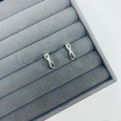 Argola Infinito com Tarraxa