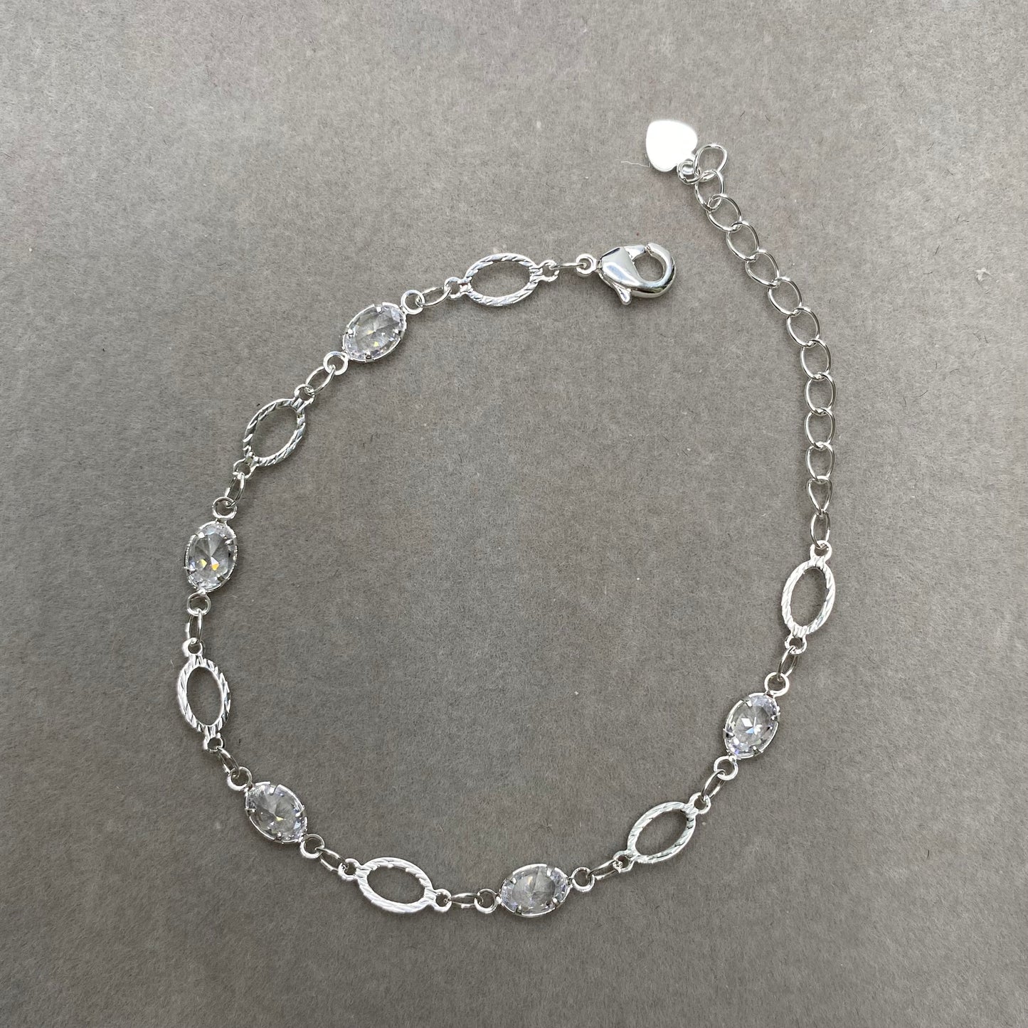 Pulseira elos com zircônia