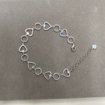 Pulseira coração e círculo