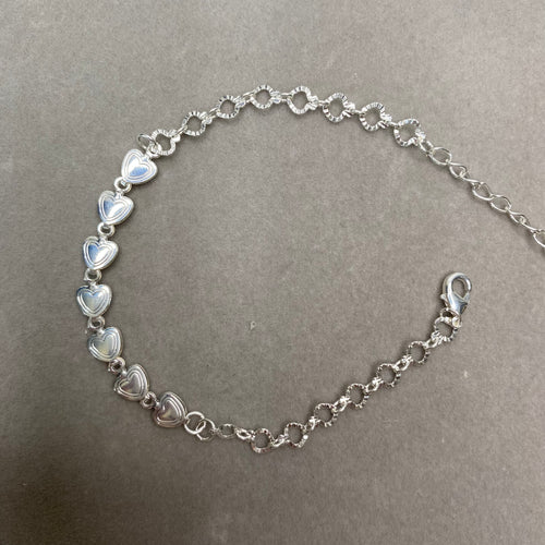 Pulseira corações preenchidos