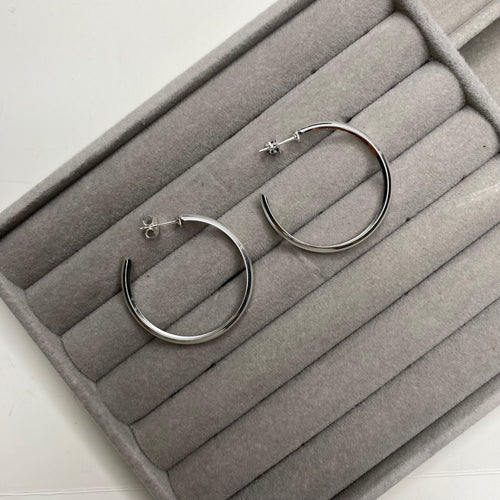 Argola com tarraxa - grande