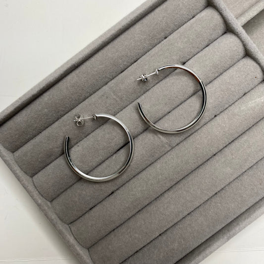 Argola com tarraxa - grande