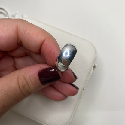 Argola grossa com tarraxa - média