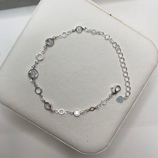 Pulseira círculos e zircônia