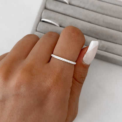 Aliança Fina Desenhada - Elara