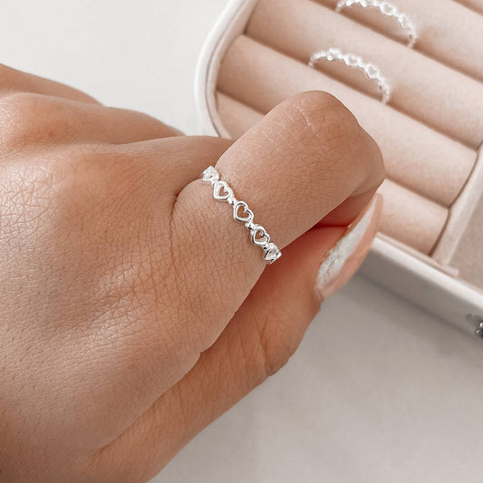 Anel Corações vazados e Bolinhas Mini - Elara