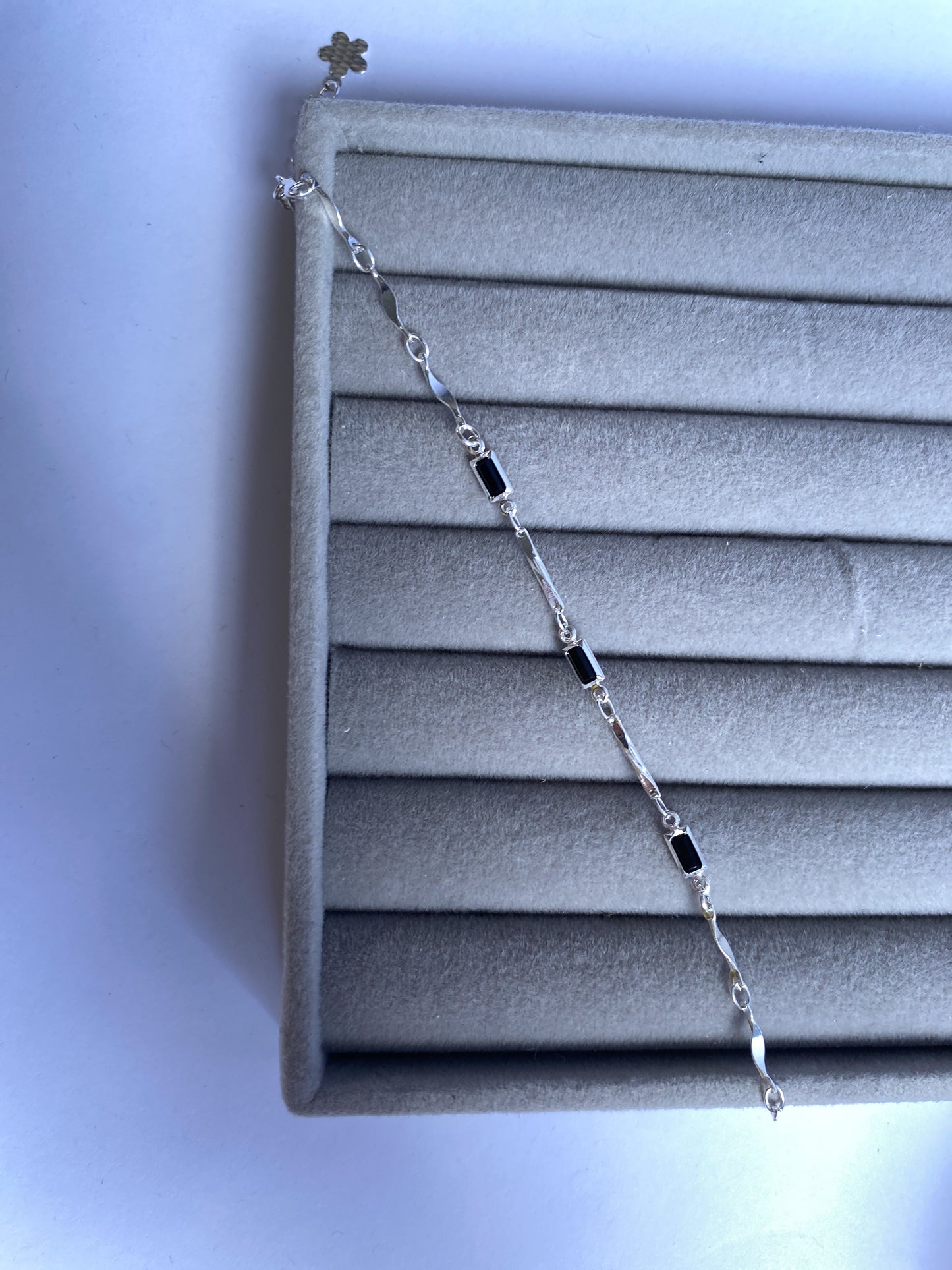 Pulseira geométrico preto - NÉRYS