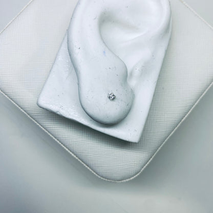 Brinco Ponto de Luz Baby