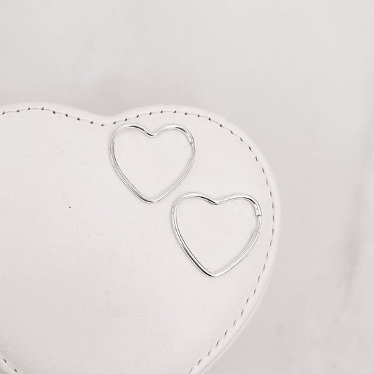 Brinco Argola Coração 23mm - Elara