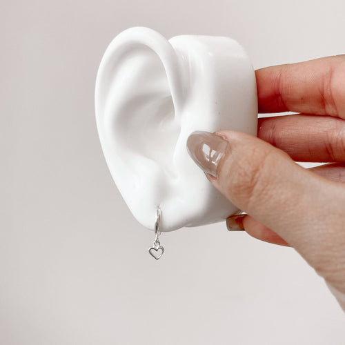 Argola Click com Coração Vazado - Elara