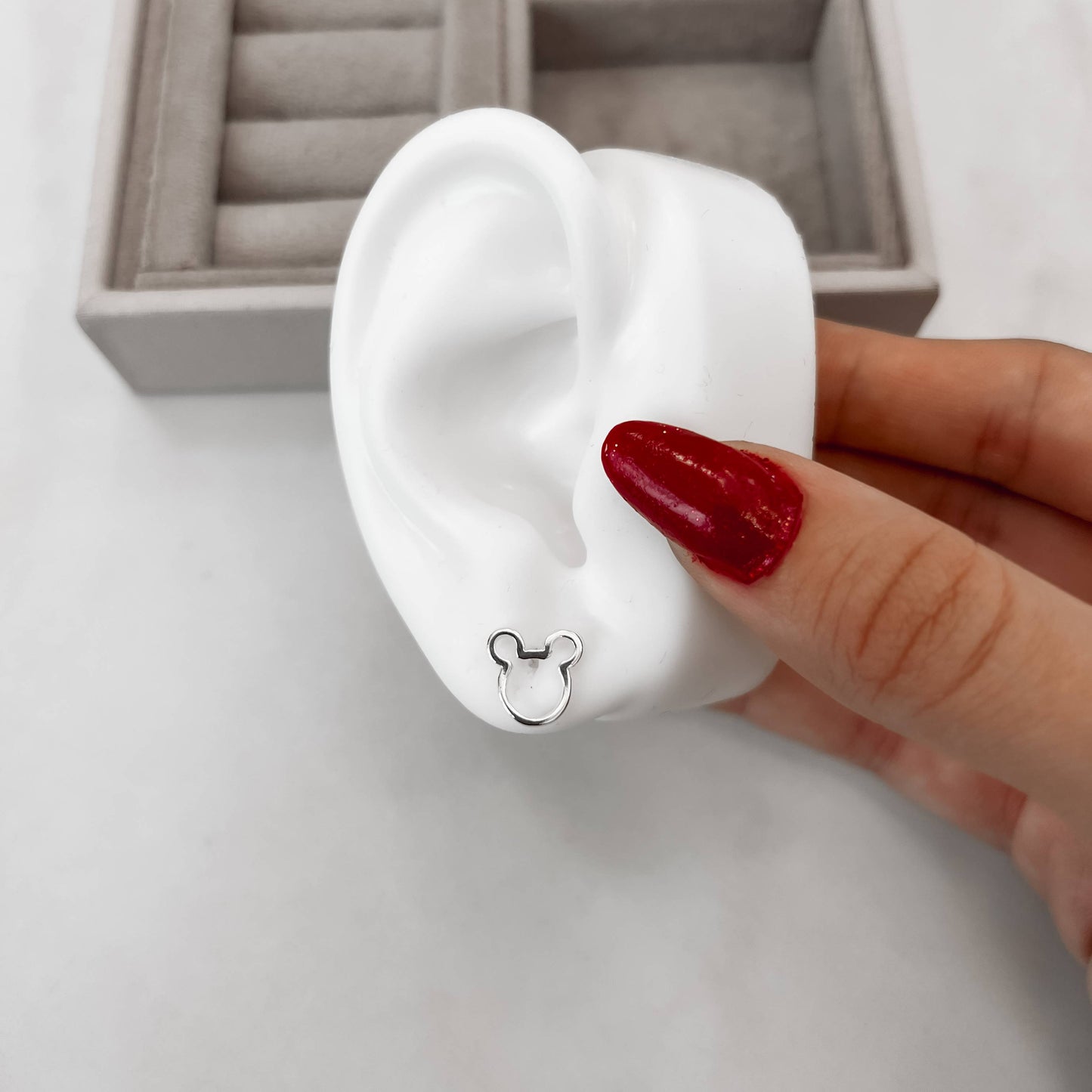 Brinco Mickey Vazado - Elara