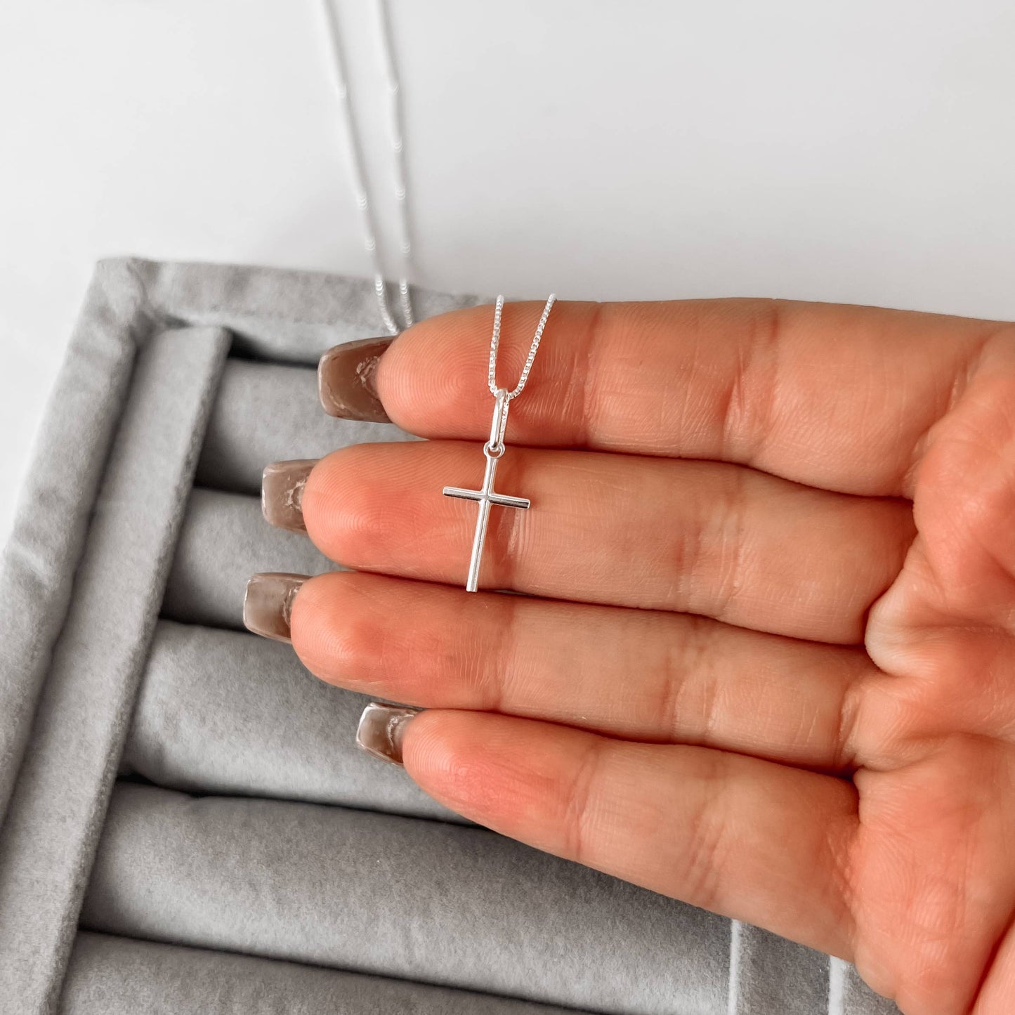 Colar Cruz palito - Elara