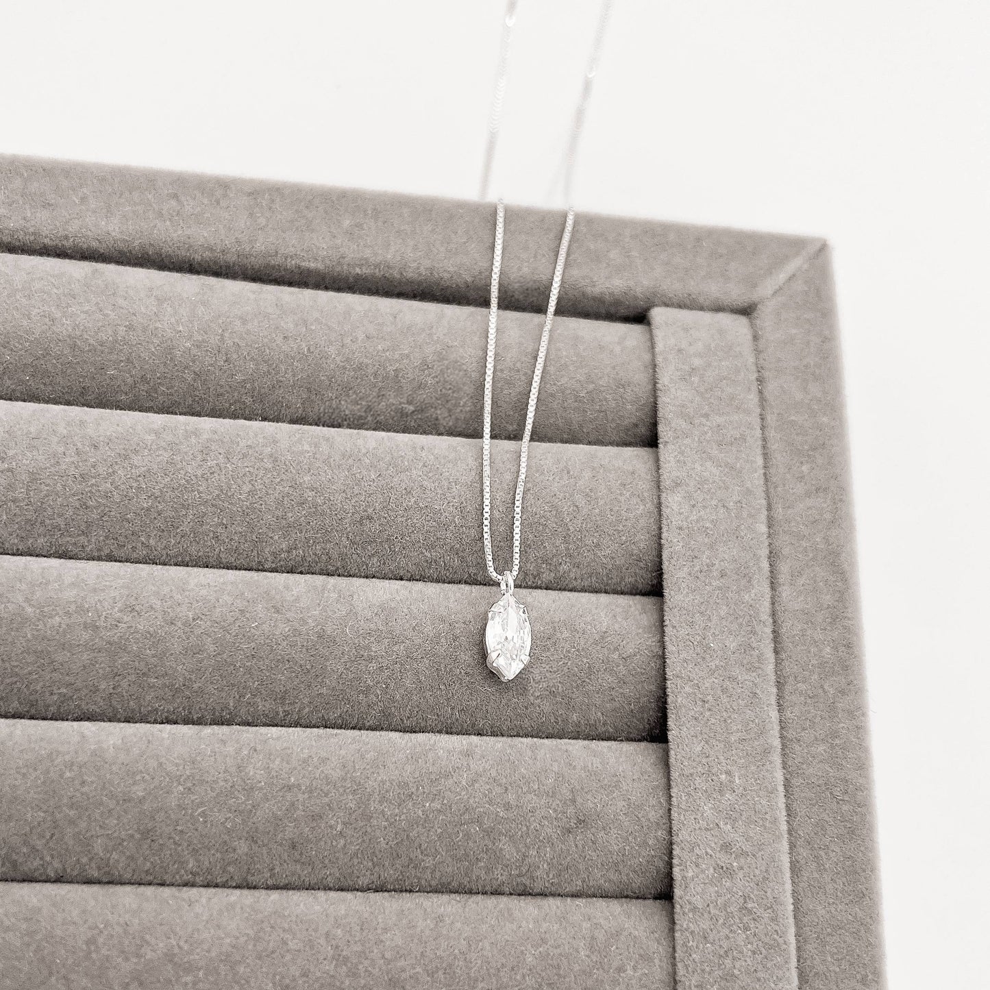 Colar Zircônia Navete - Elara