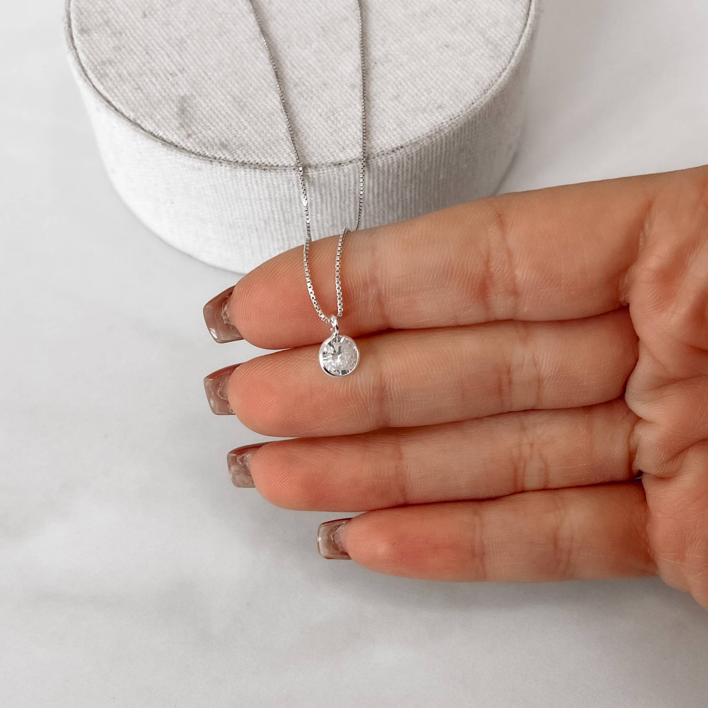 Colar Zircônia redonda  - Elara